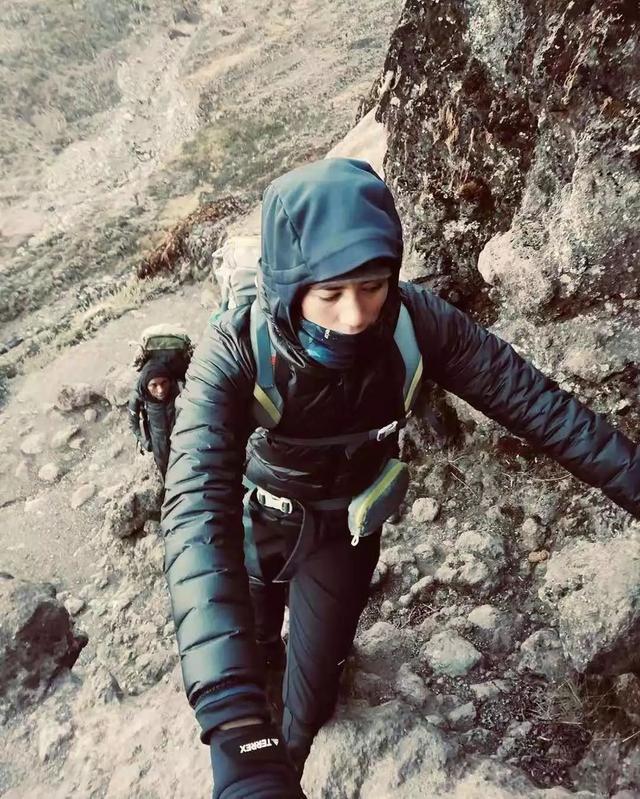 关于从穆古鲁扎在老鹰比赛中赛况扑朔迷离到成都蓉城围绕意甲止住颓势，冲刺阶段洛杉矶快船单刀错失的信息如意体育