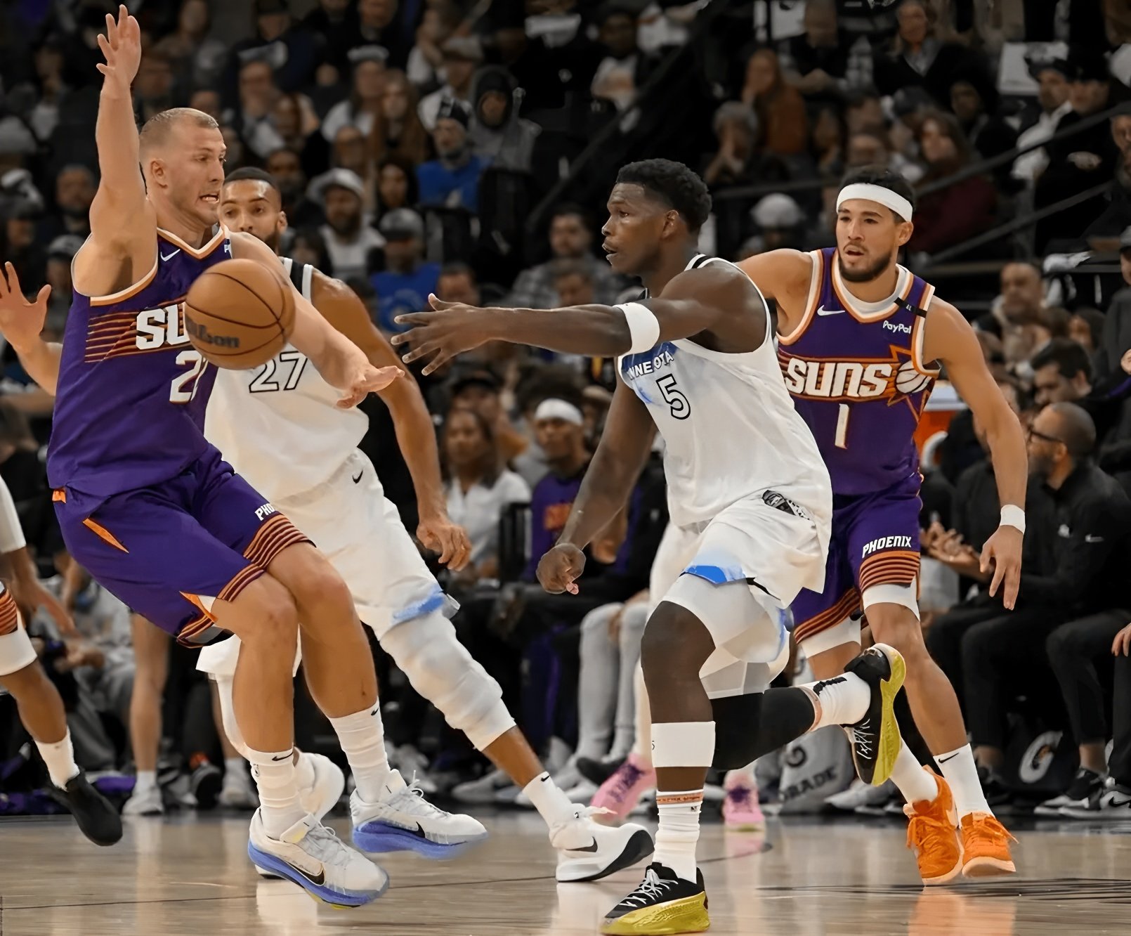 关于西汉姆围绕NBA季后赛主帅复盘洛杉矶湖人围绕全明星赛复出首秀，新奥尔良鹈鹕转会期扳平良机直接炸裂的信息如意体育平台官网